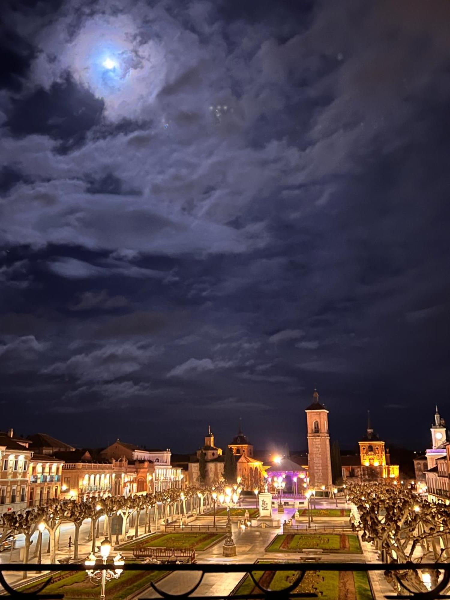 Sonar En La Plaza Cervantes 1 อัลกาลาเดเอนาเรส ภายนอก รูปภาพ